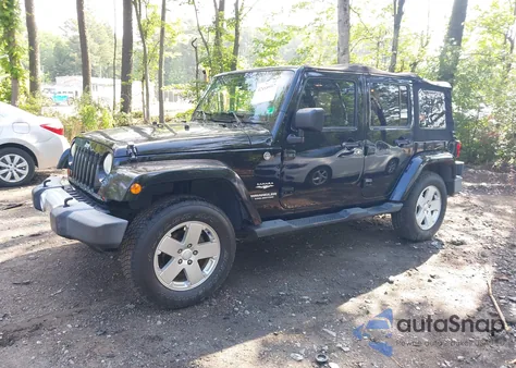 2012 Jeep Wrangler Unlimited Sahara из США, поврежденный, VIN 1C4HJWEG2CL117560